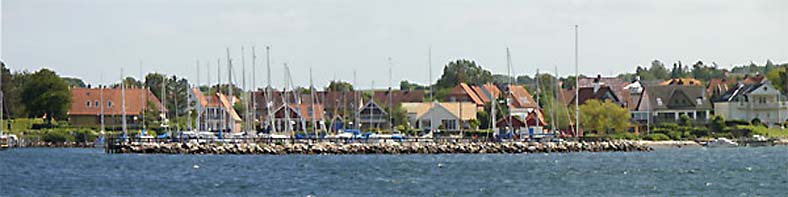 Vindeby havn pÃ¥ Tåsinge set fra lystbådhavnen